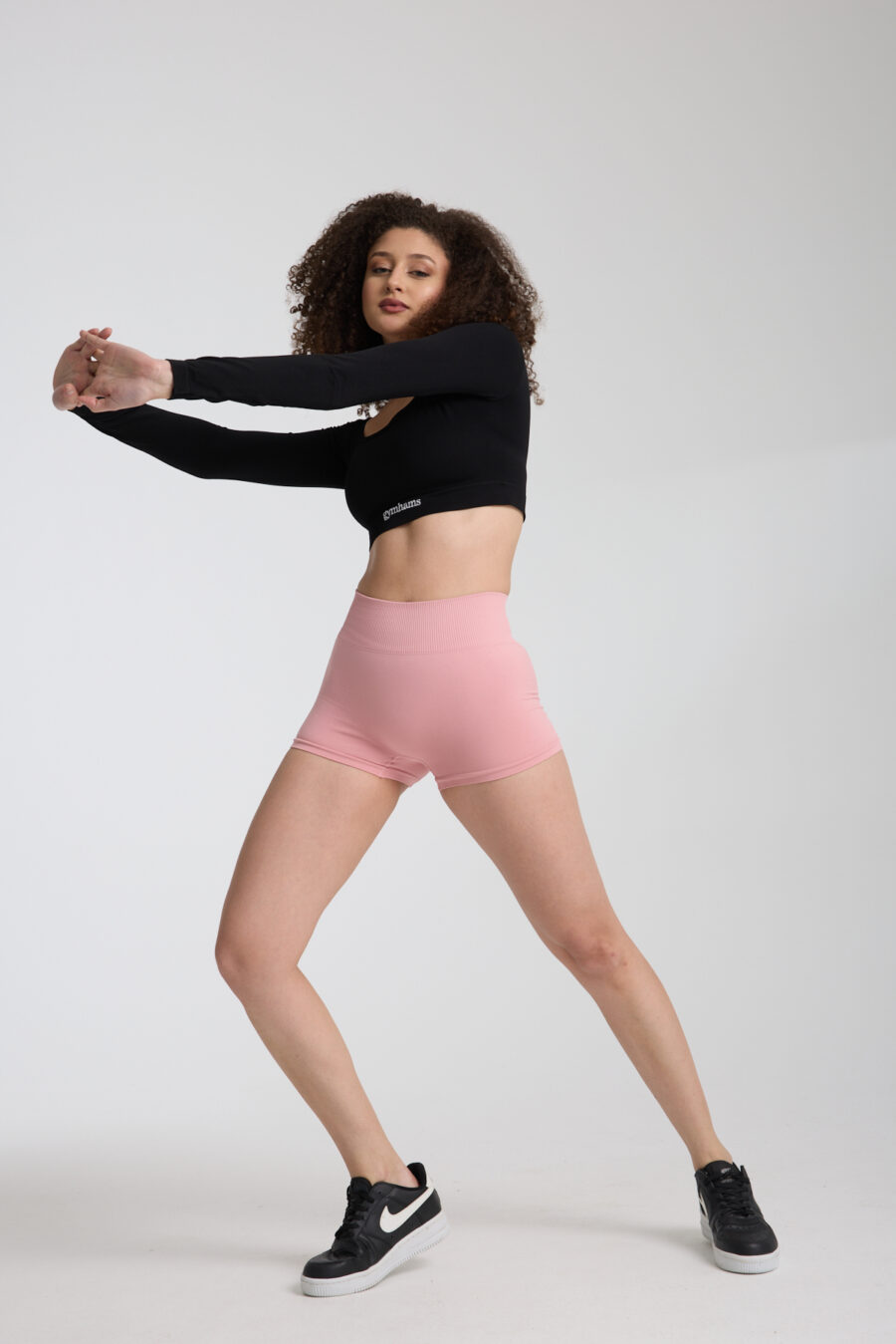 GYMHAMS Drop Shorts Pembe Kalça Büzgülü Süper Mini Şort – Push-up Toparlayıcı & Şekillendirici - Görsel 7